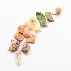 Blossom & Hay - Turmeric, Licorice & Helichrysum