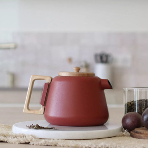 Teapot Cast Iron Vigo